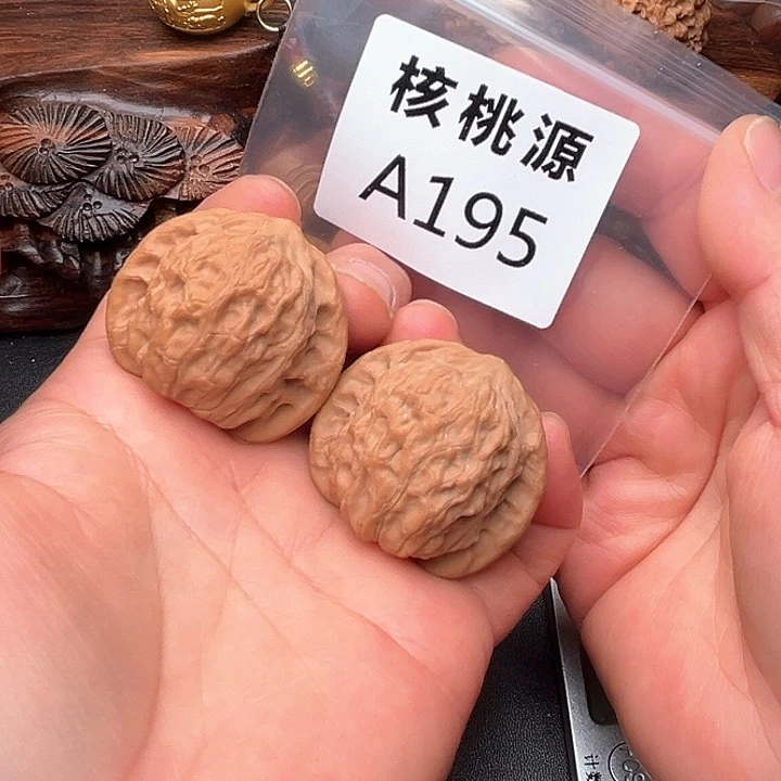 桃核把件核桃崔凯公子帽39