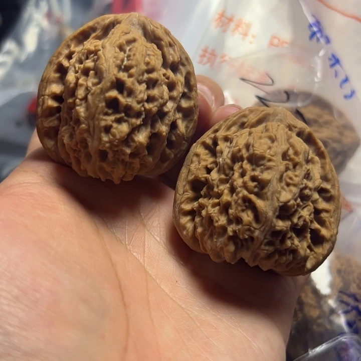 吊坠金刚菩提南疆石43×45尺寸无修