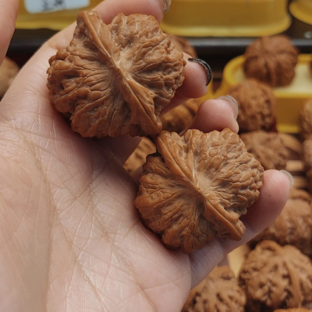 把件文玩核桃37全品血麒麟