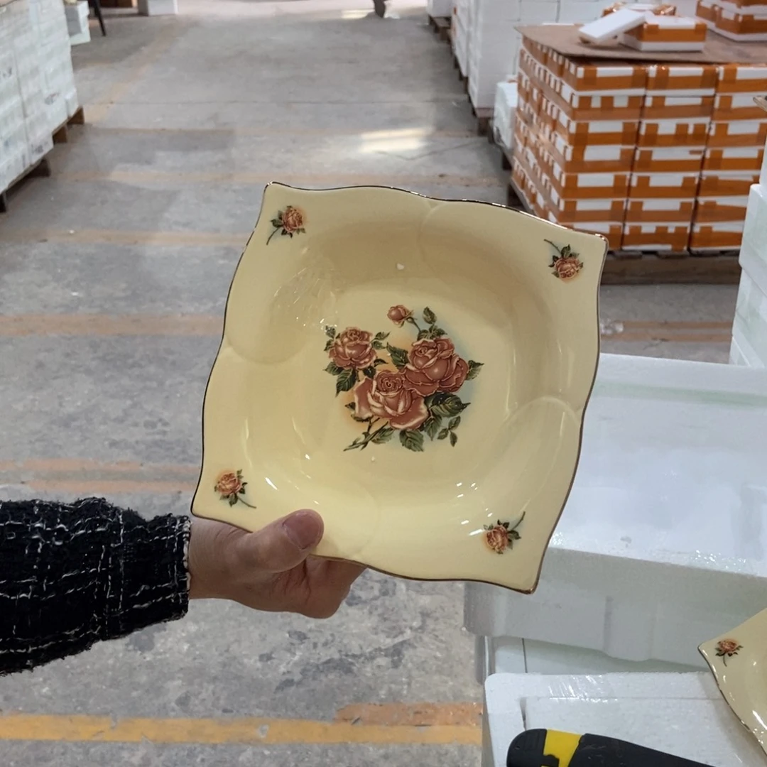 星博陶瓷………………。09