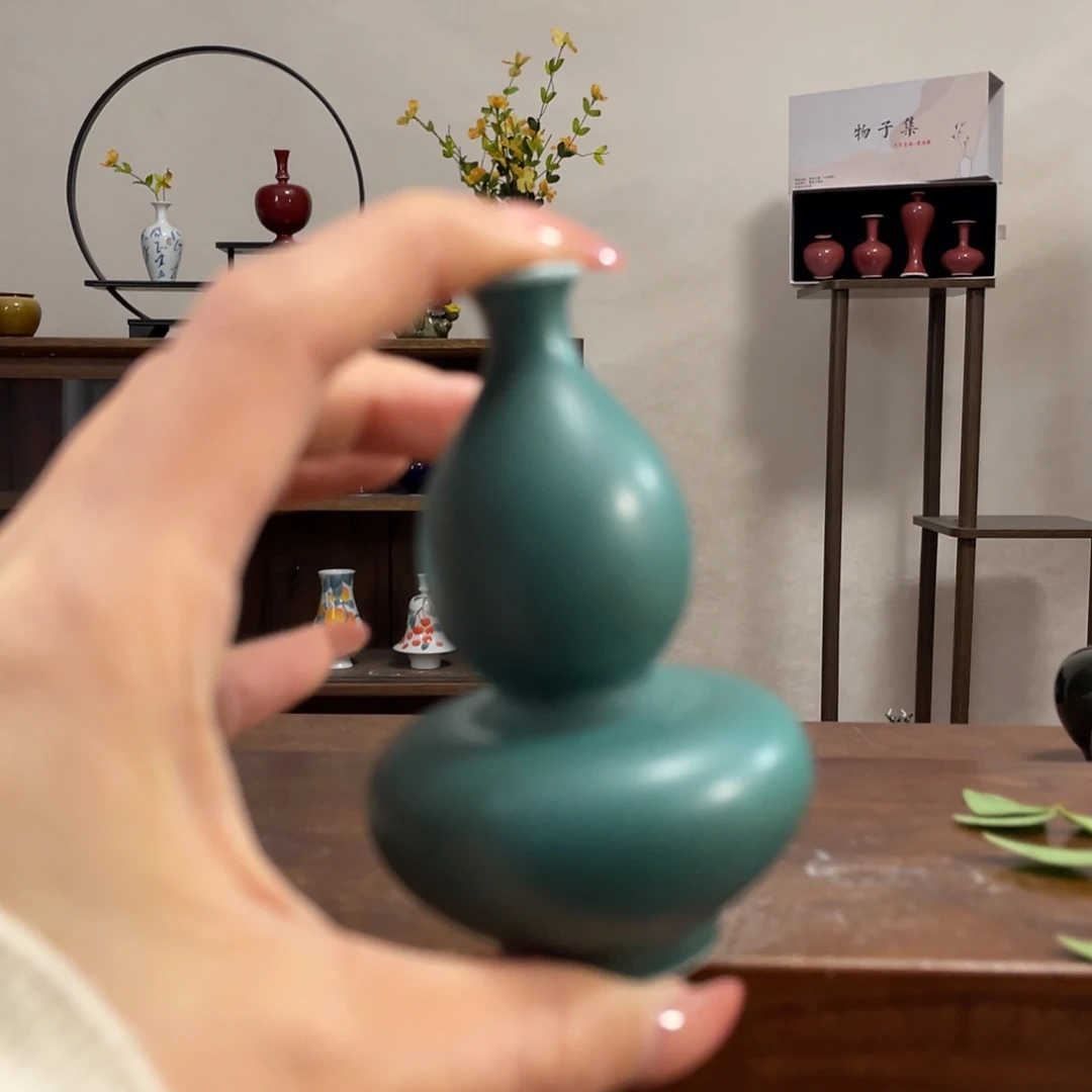 景德镇陶瓷小花瓶