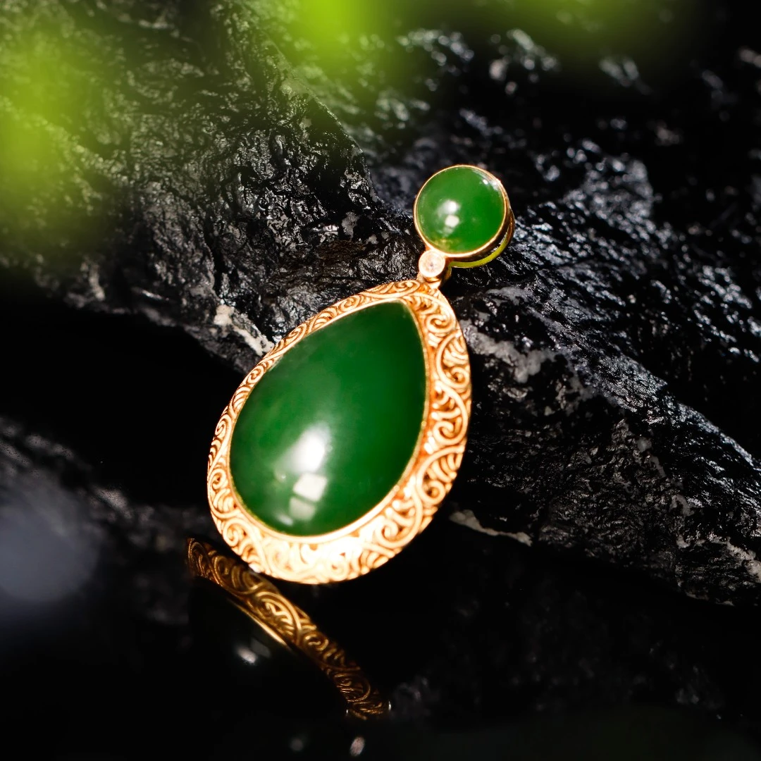 白玉世家金风玉露/18K金碧玉吊坠