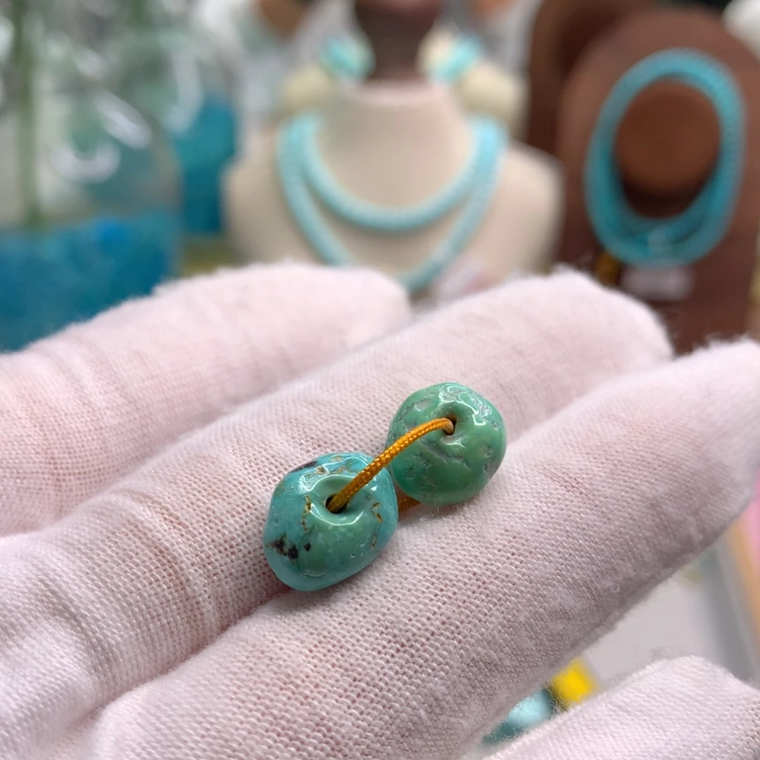 绿松石未镶嵌饰品