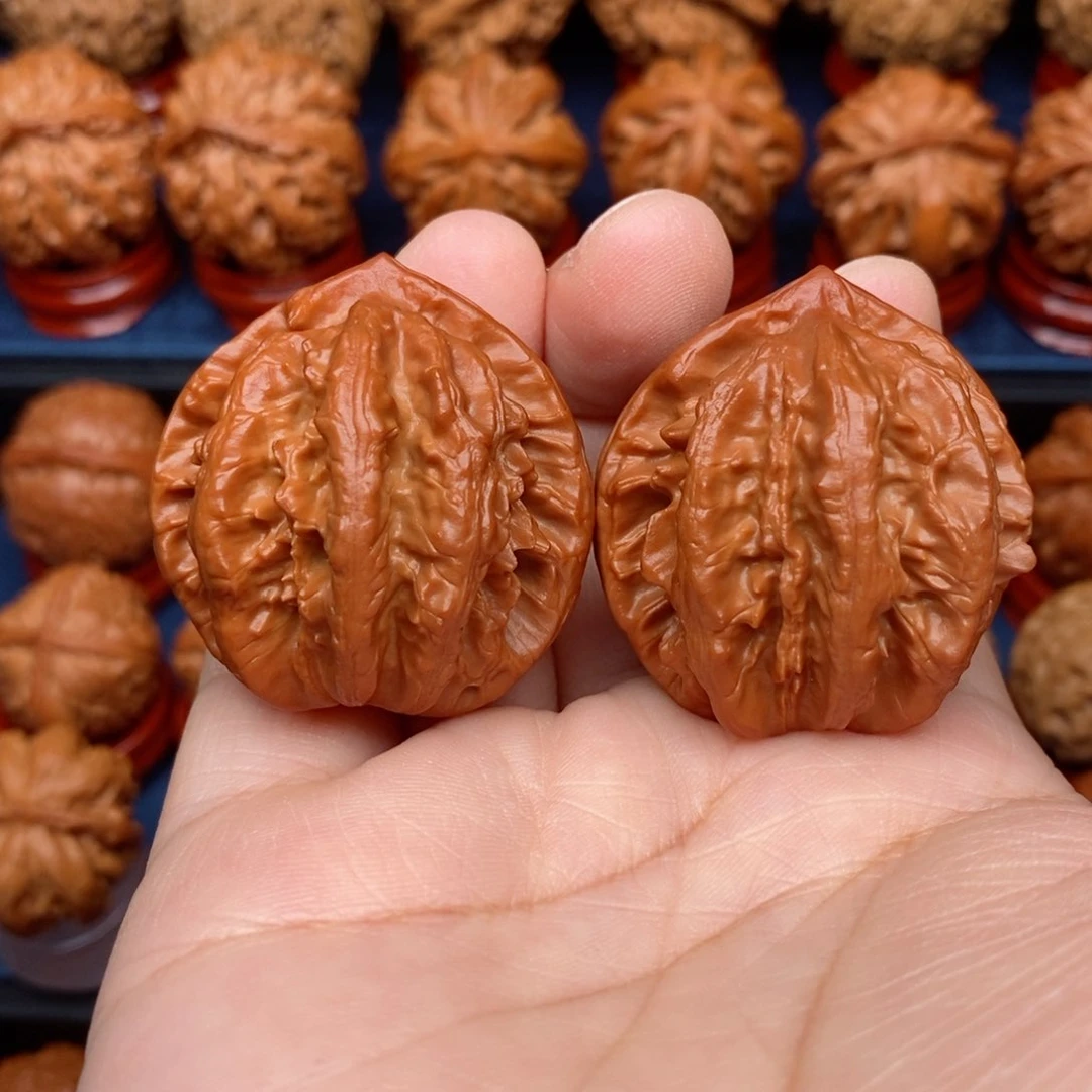 把件文玩核桃手捻火焰纹粗筋