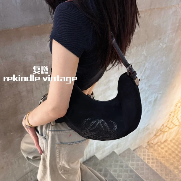 95新 LOEWE/罗意威 复燃精选/黑色麂皮大logo饺子单肩包