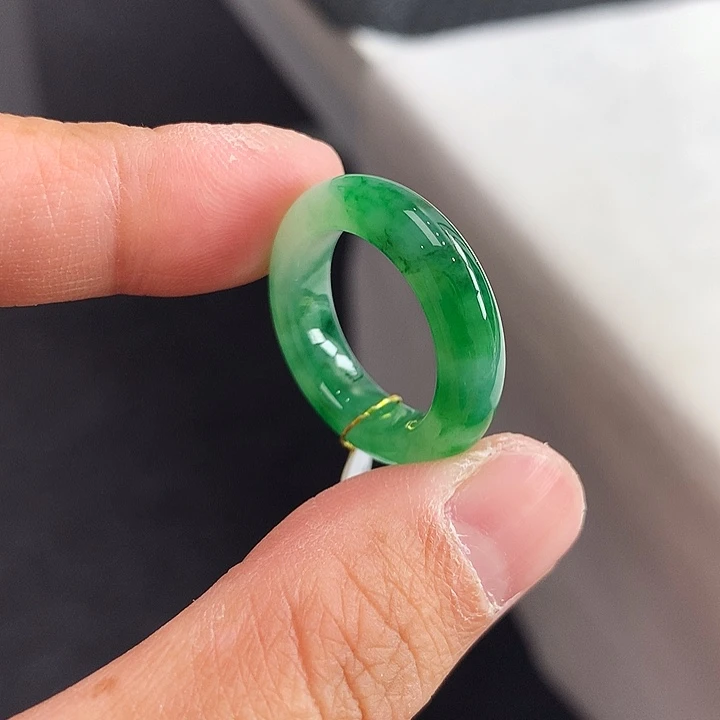 翡翠未镶嵌戒指14号