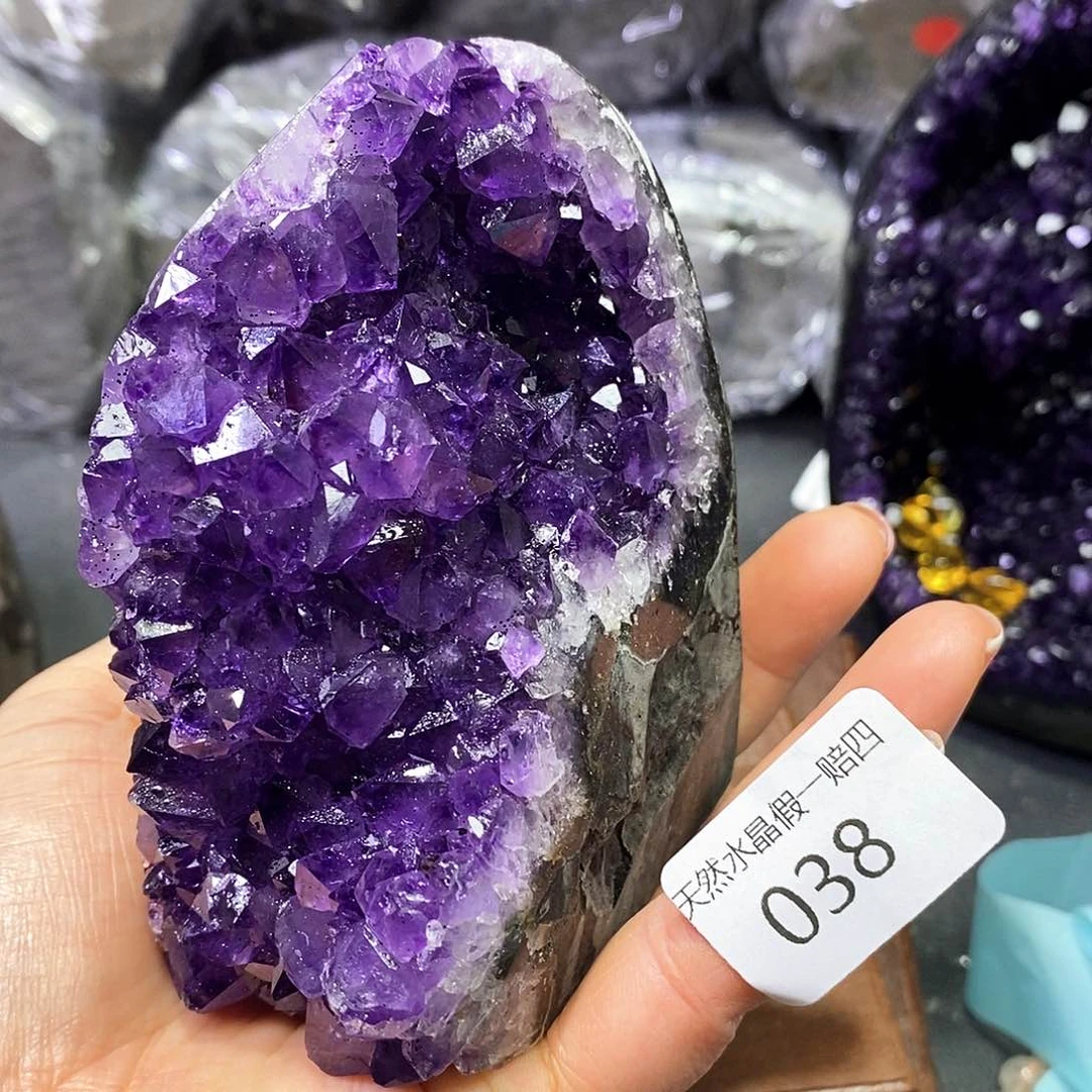 水晶大型摆件（非配饰）未镶嵌