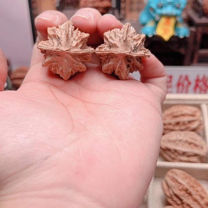 吊坠文玩核桃八棱龙骨