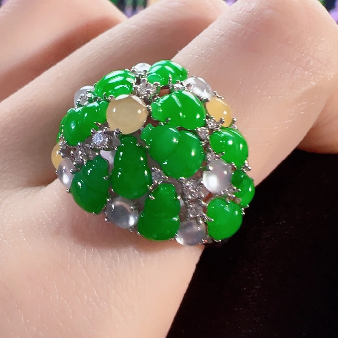 翡翠18K金镶嵌戒指签收后24小时鉴赏期