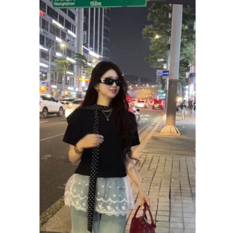 请叫我大韩蕾丝拼接上衣女2025夏新款设计百搭宽松气质小众上衣