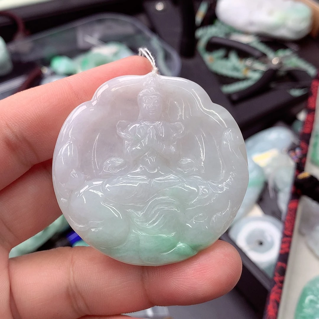 翡翠吊坠(不含链)未镶嵌