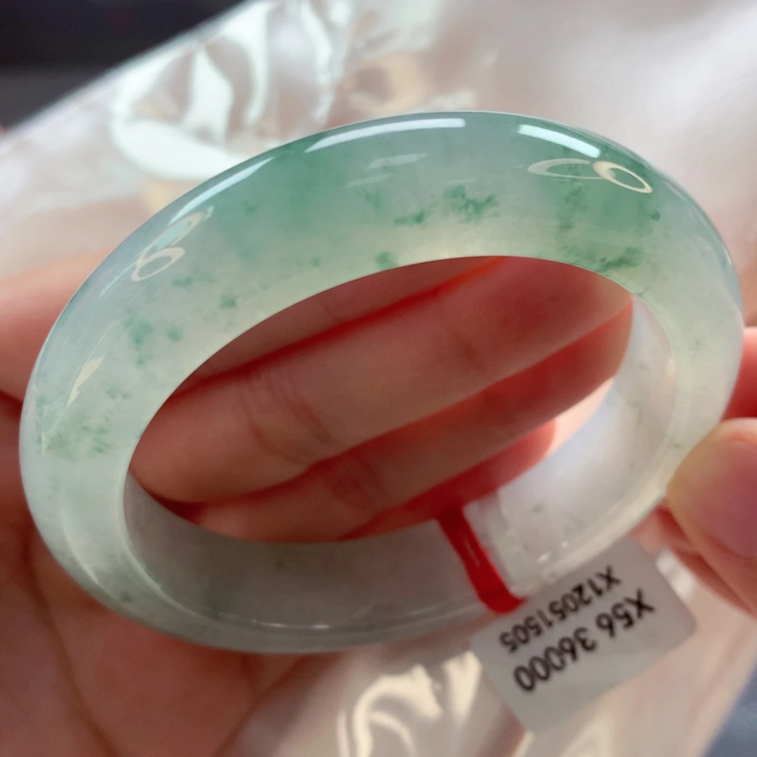 翡翠手镯未镶嵌60翡翠手镯99