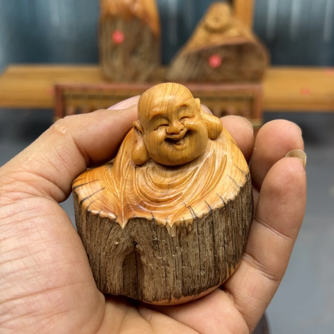 C****木崖柏木摆件手把件