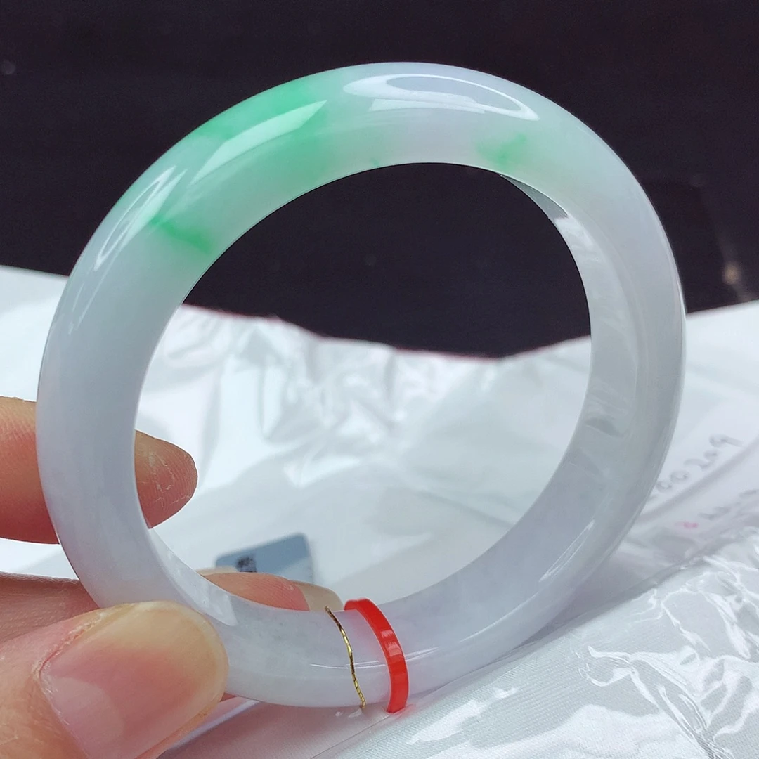 翡翠手镯未镶嵌55圈209