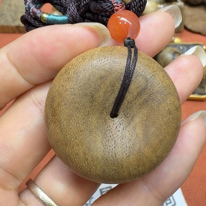 大叶紫檀（黑酸枝木类）