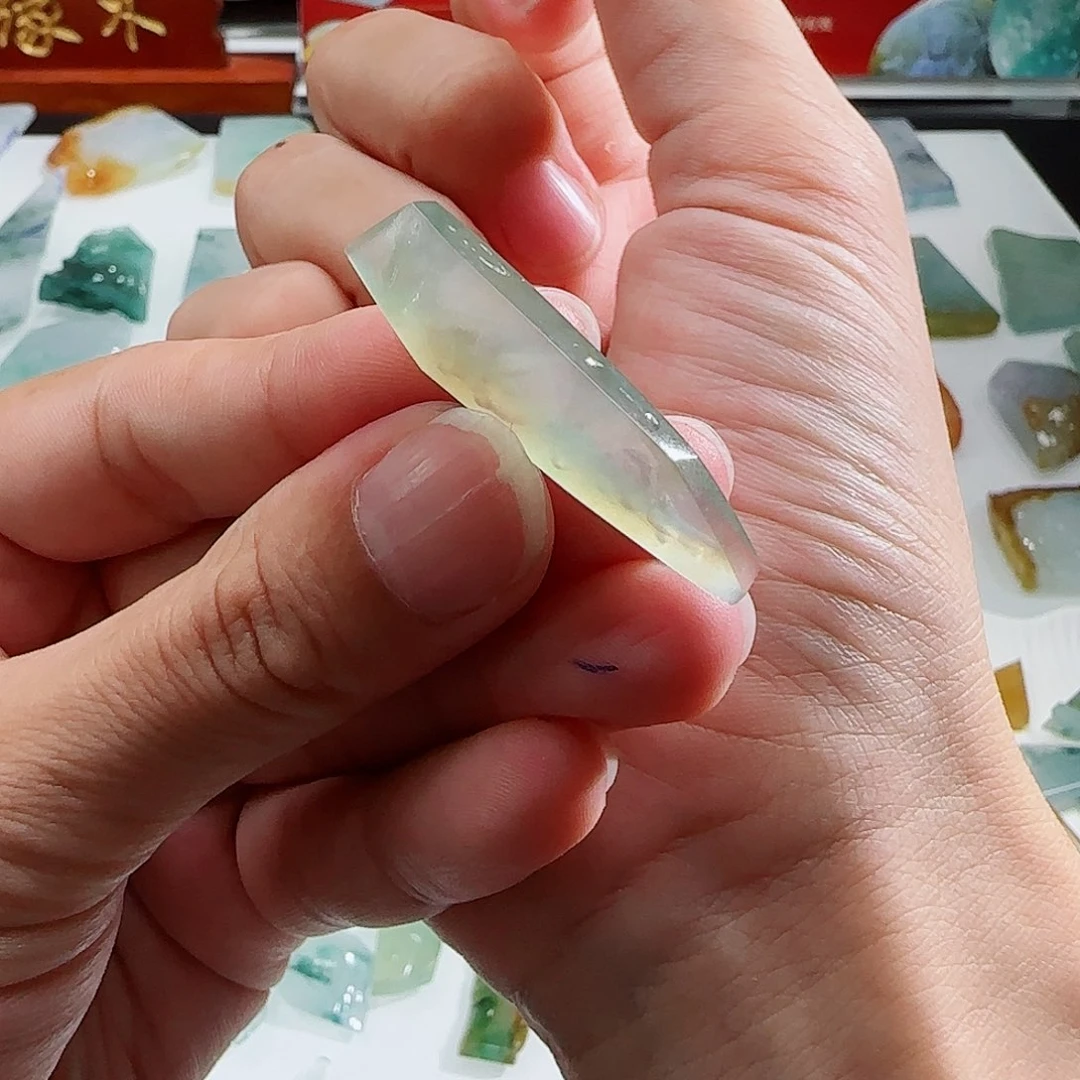 定制翡翠未镶嵌翡翠定制