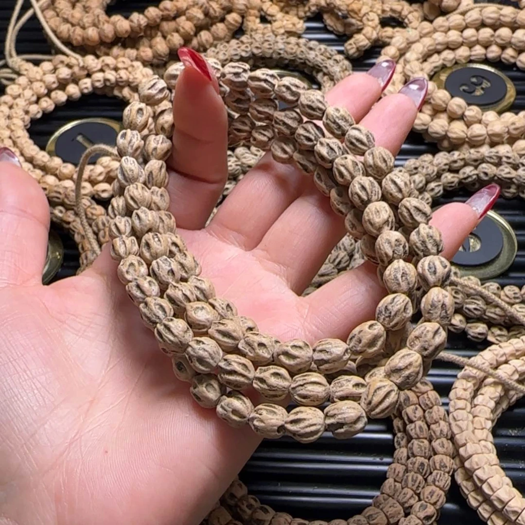 【闪购商品】柏香籽/百香籽吊坠爱***火