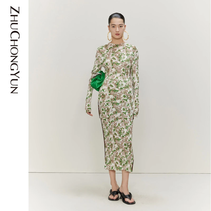 【妍妍精选】ZHUCHONGYUN白鹳印花小高领桑蚕丝针织衫