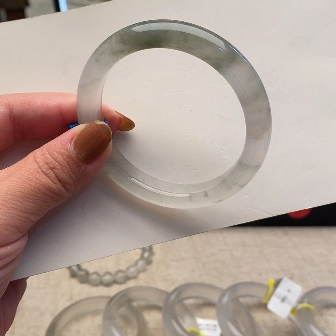 石英质玉（金丝玉）未镶嵌手镯