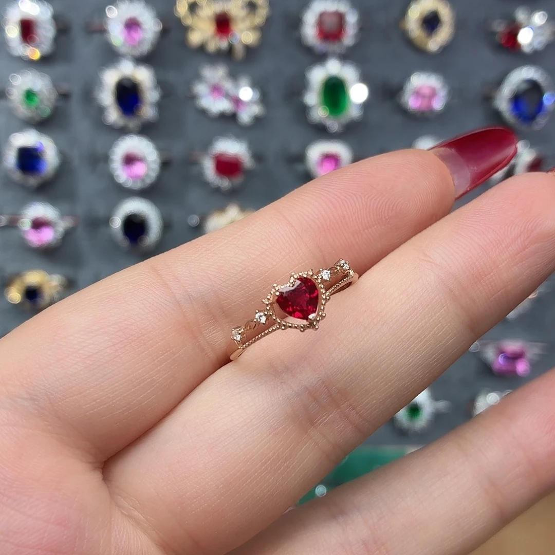 925银培育卢比莱色宝石