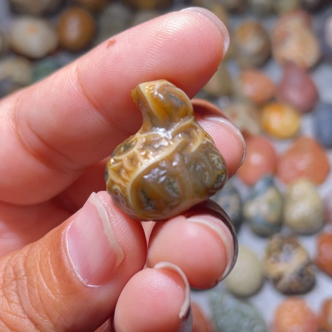 柏香籽/百香籽吊坠