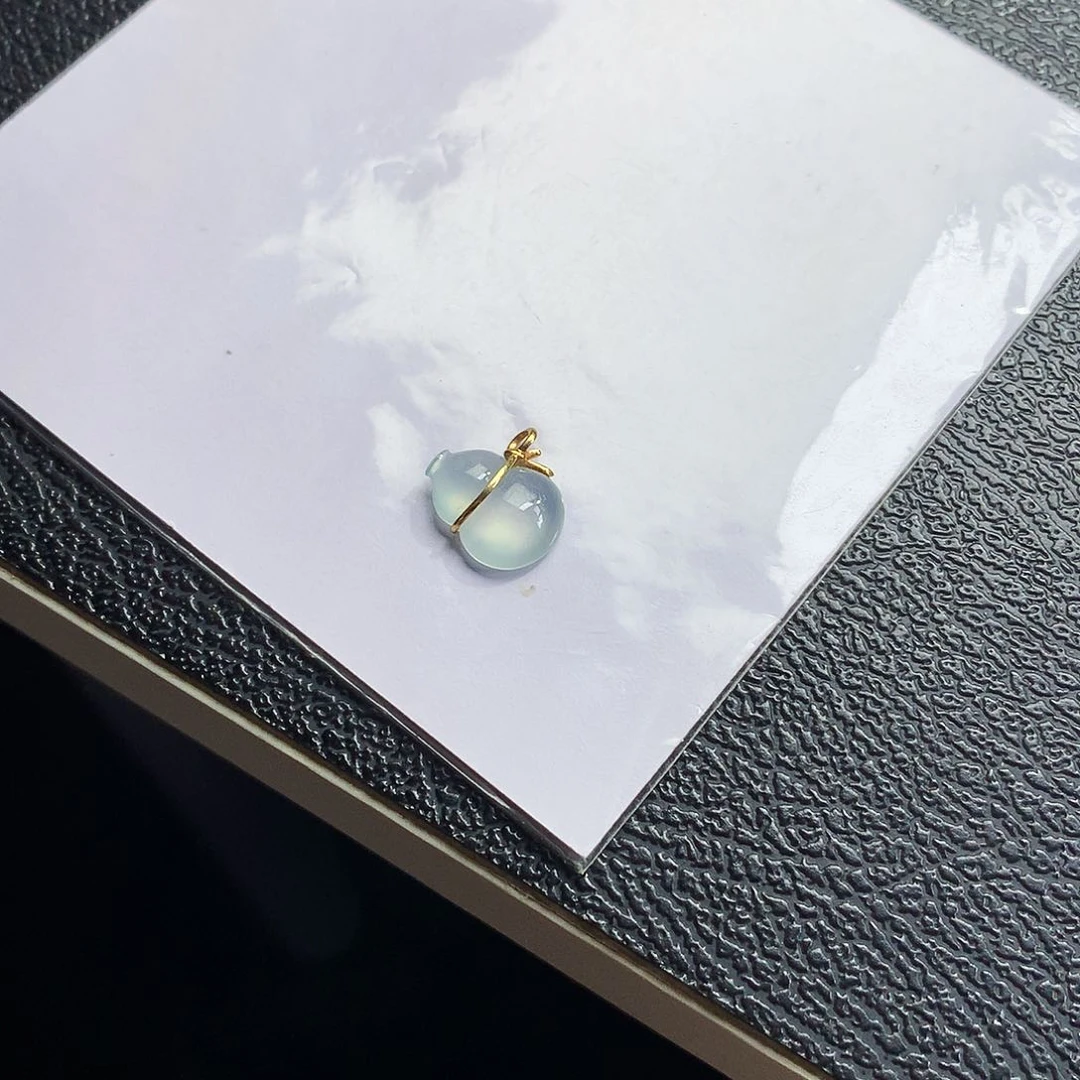 吊坠(不含链)未镶嵌翡翠葫芦
