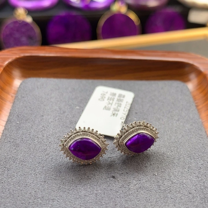 苏纪石（舒俱来）未镶嵌耳钉