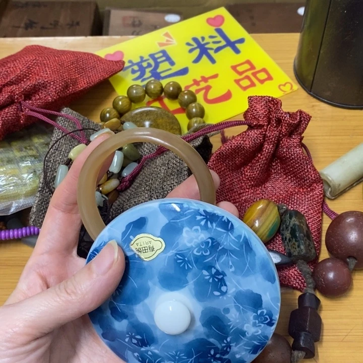 摆件中古工艺品一件