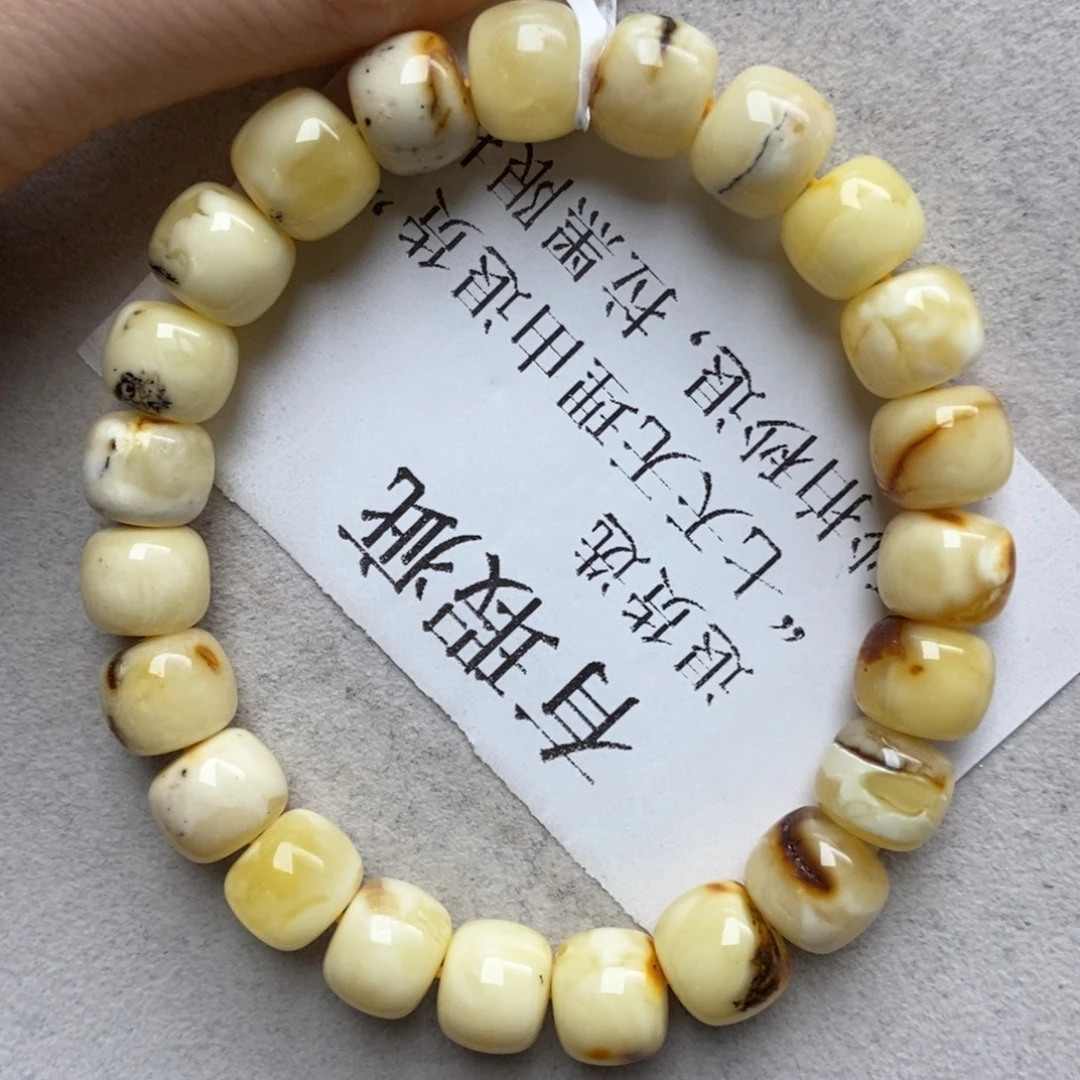 琥珀未镶嵌珠宝奇石32