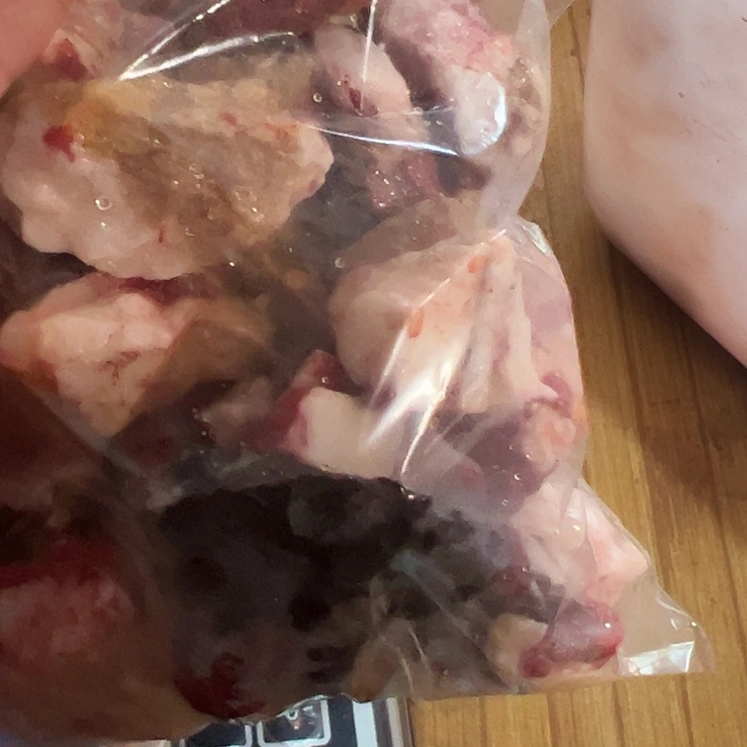 刘***梅天然辰砂天然原矿朱砂