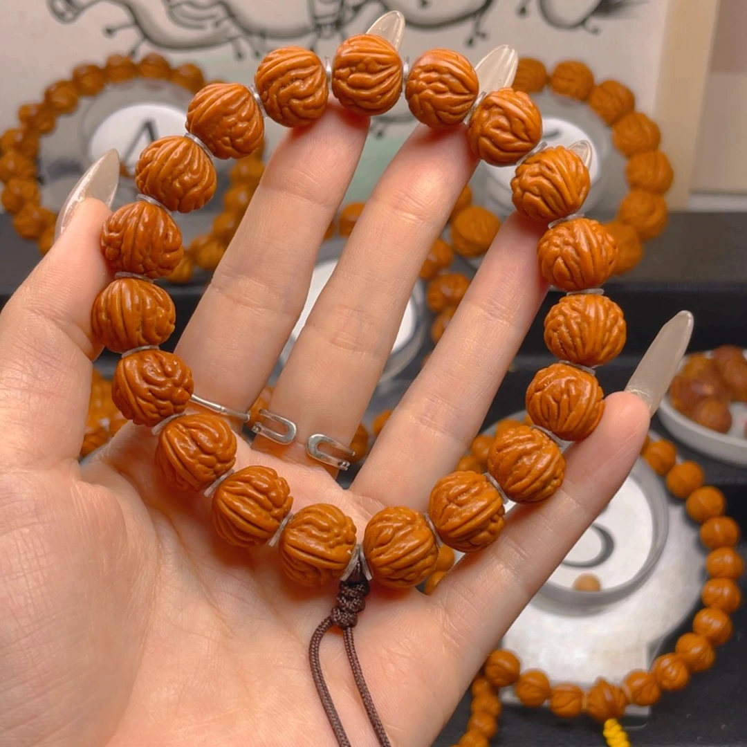 桃核吊坠1.444444444