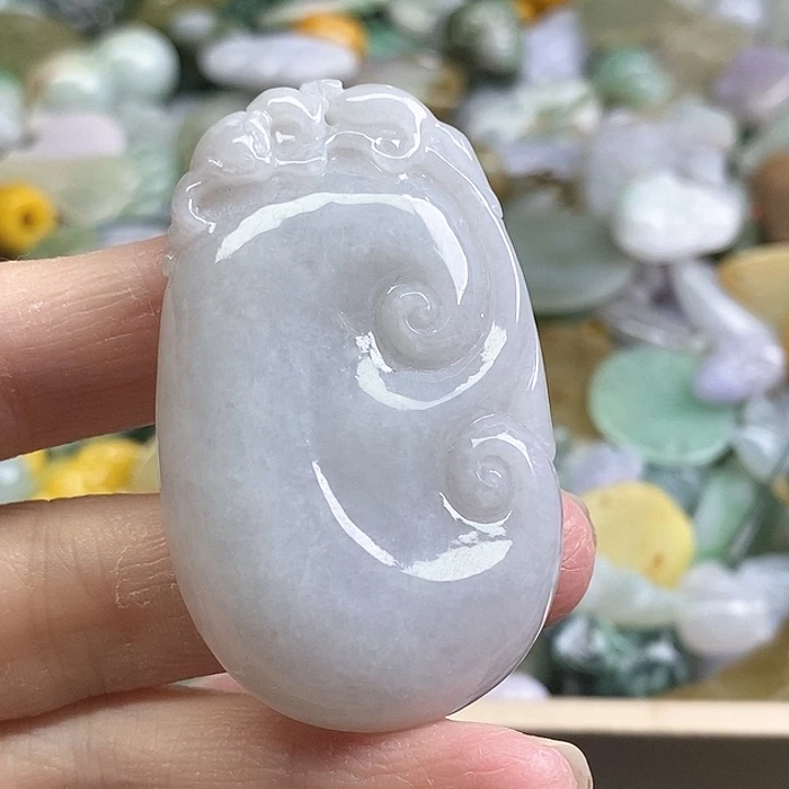翡翠未镶嵌颈饰天然翡翠81