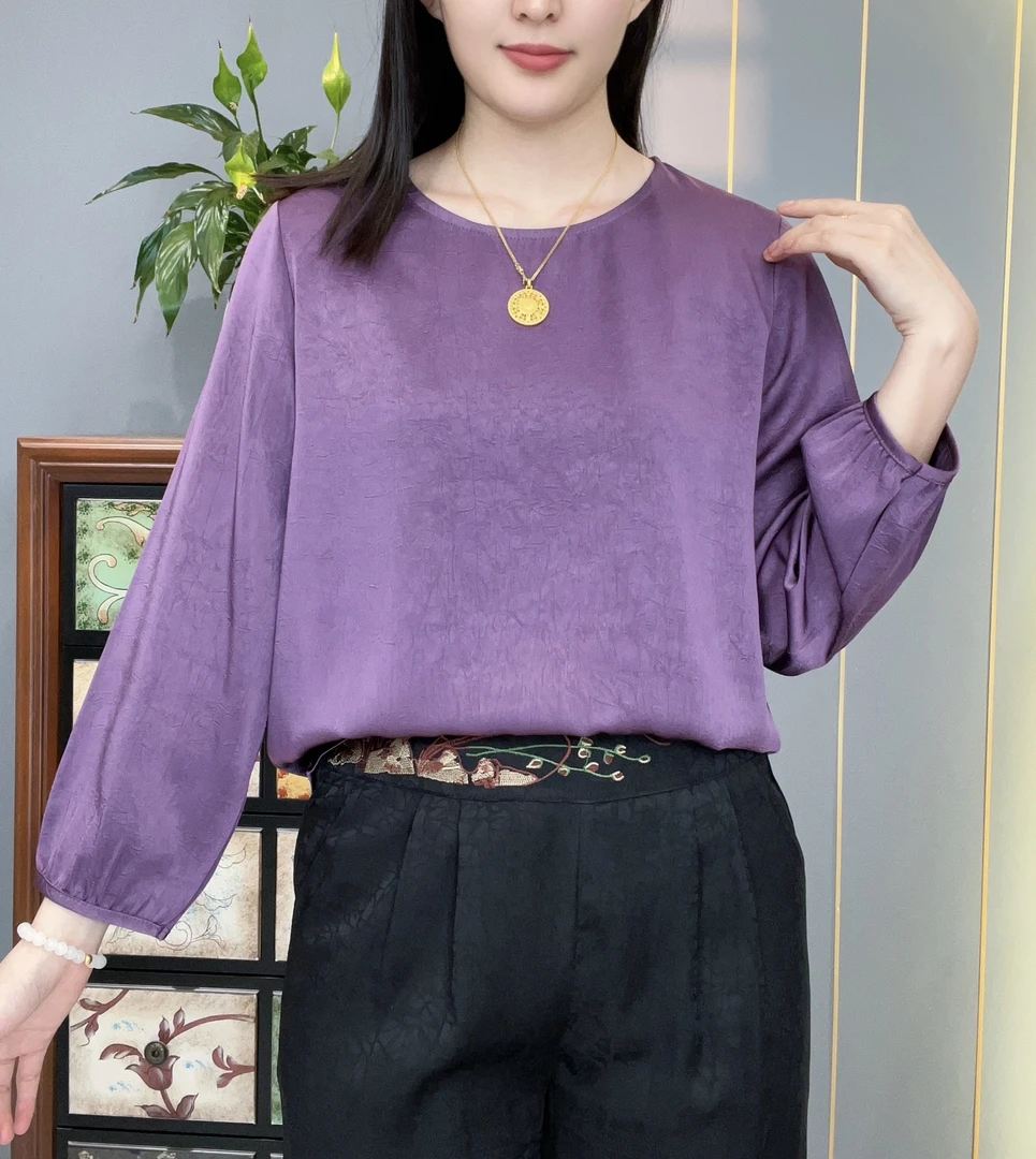 宽松型长袖秋季复古减龄中老年妈妈装小衫时尚常规款显瘦纯色上衣