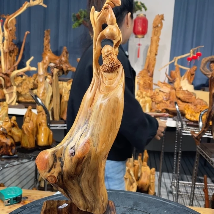 柏木（崖柏）随型摆件