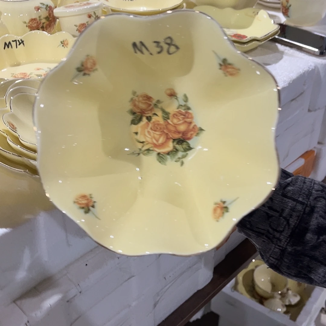 星博陶瓷有限公司