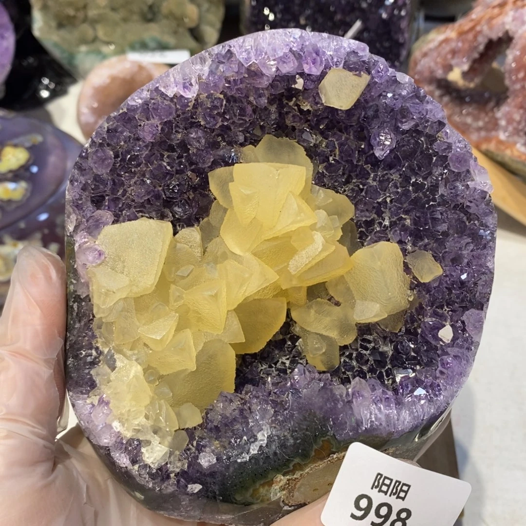 未镶嵌水晶大型摆件（非配饰）方解石