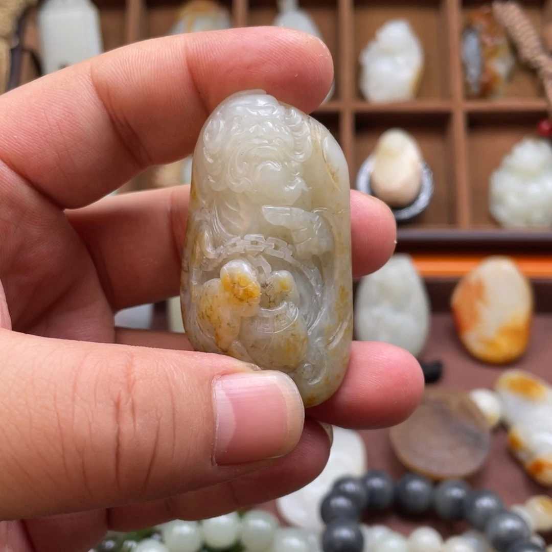 和田玉未镶嵌挂件