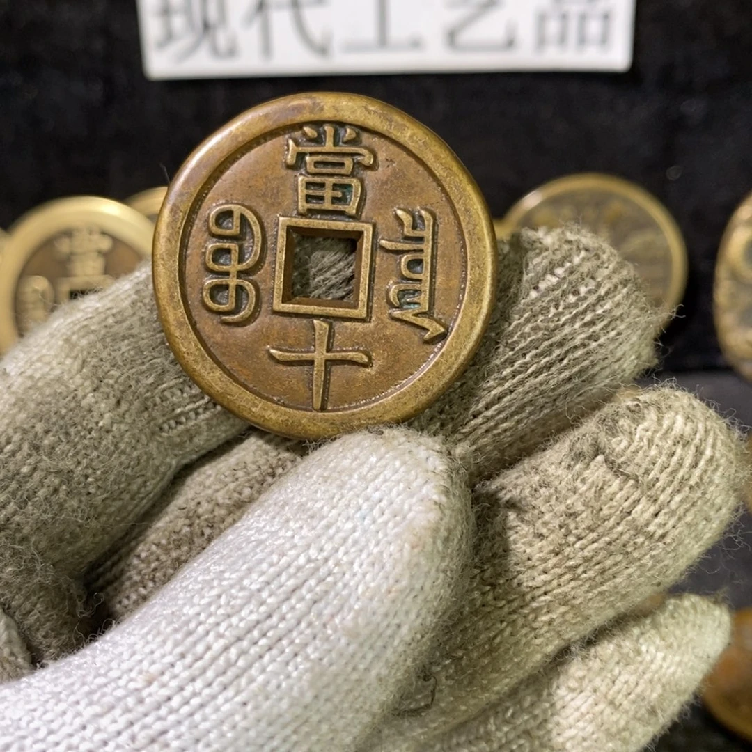 天***色翻砂铸造现代工艺品