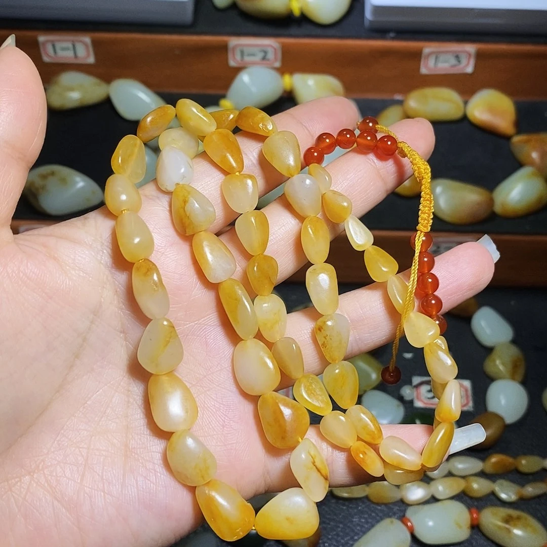 济***振和田玉未镶嵌手链