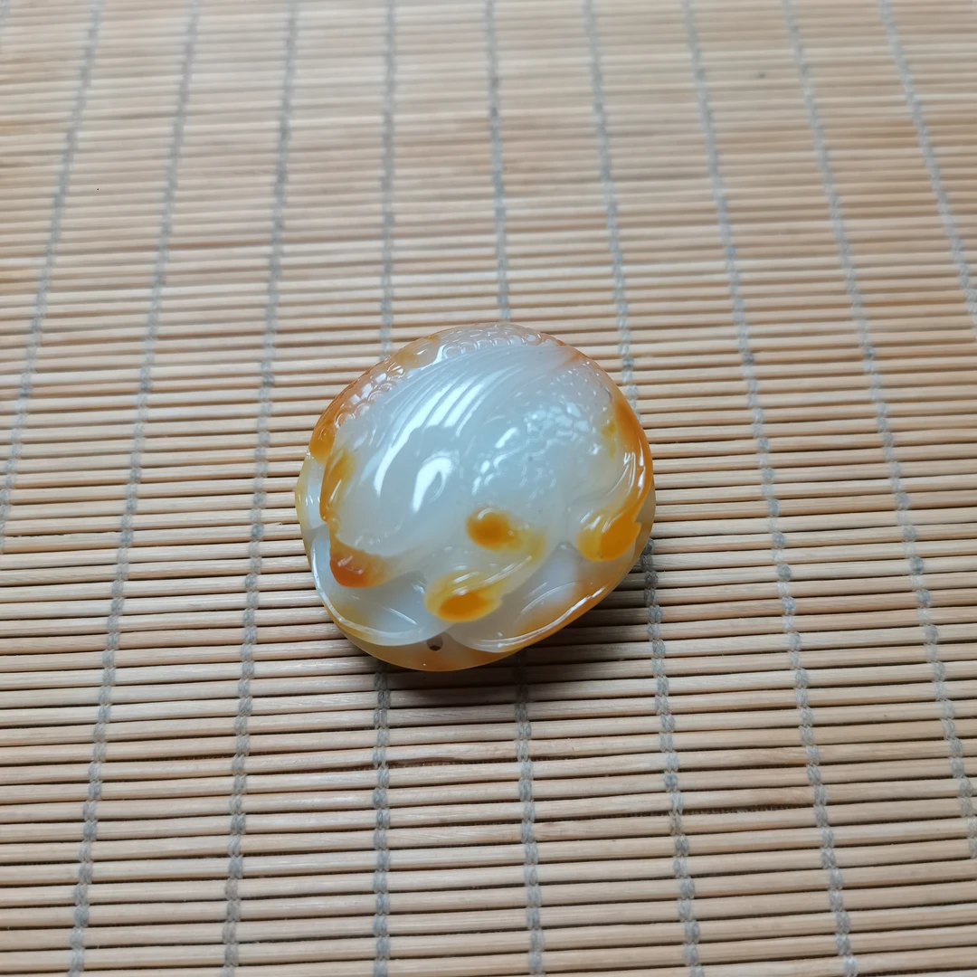 新疆和田玉金蟾挂件46克