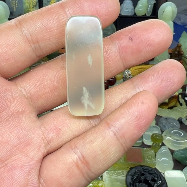 特****蛇纹石玉未镶嵌吊坠(不含链)