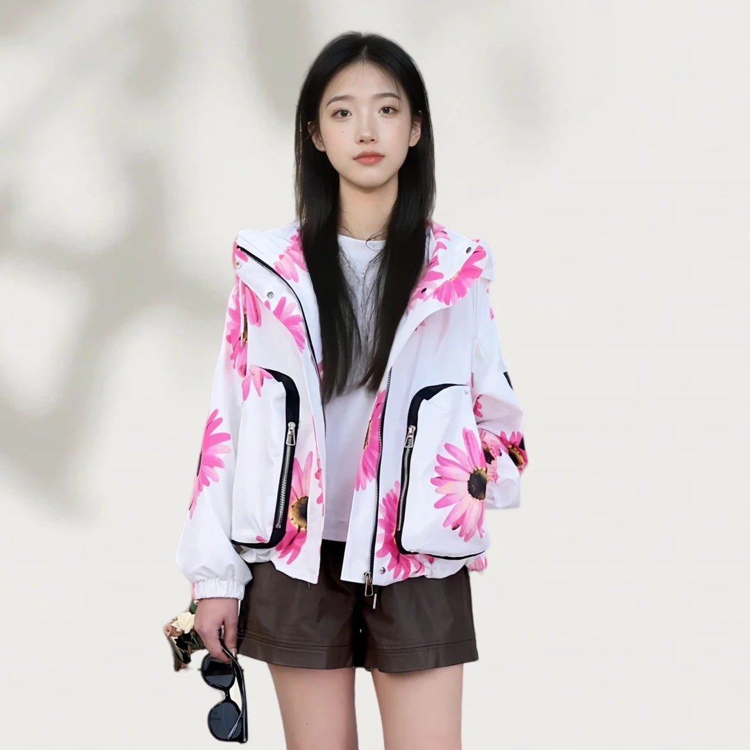 印花连帽冲锋衣韩版外套女款2025新款秋季运动时尚休闲户外上衣潮