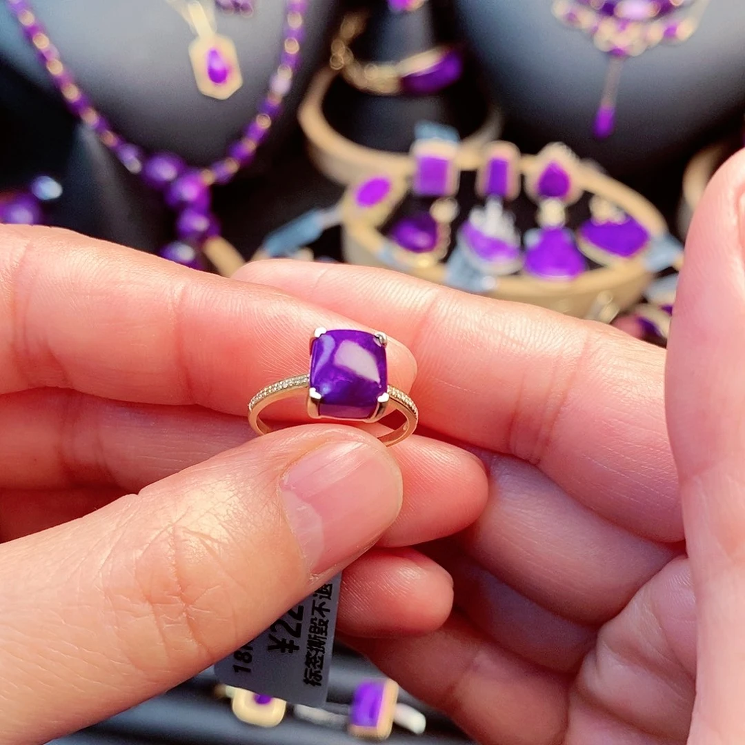 苏纪石（舒俱来）戒指18K金镶嵌