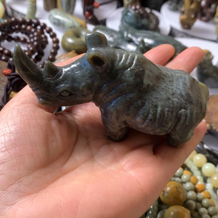岫岩河磨玉(透闪石质玉)未镶嵌笔搁