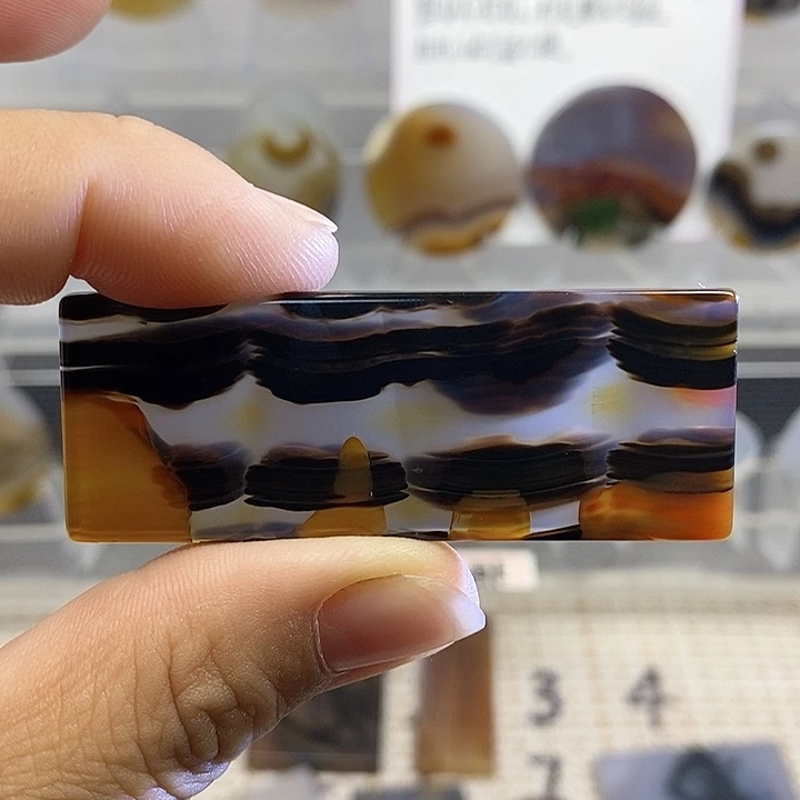 未镶嵌颈饰玛瑙/玉髓