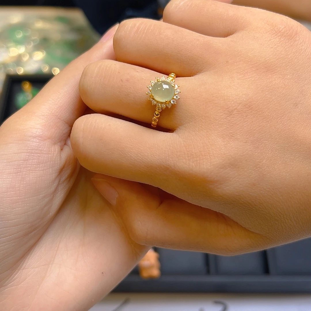 翡翠颈饰银S925镶嵌翡翠