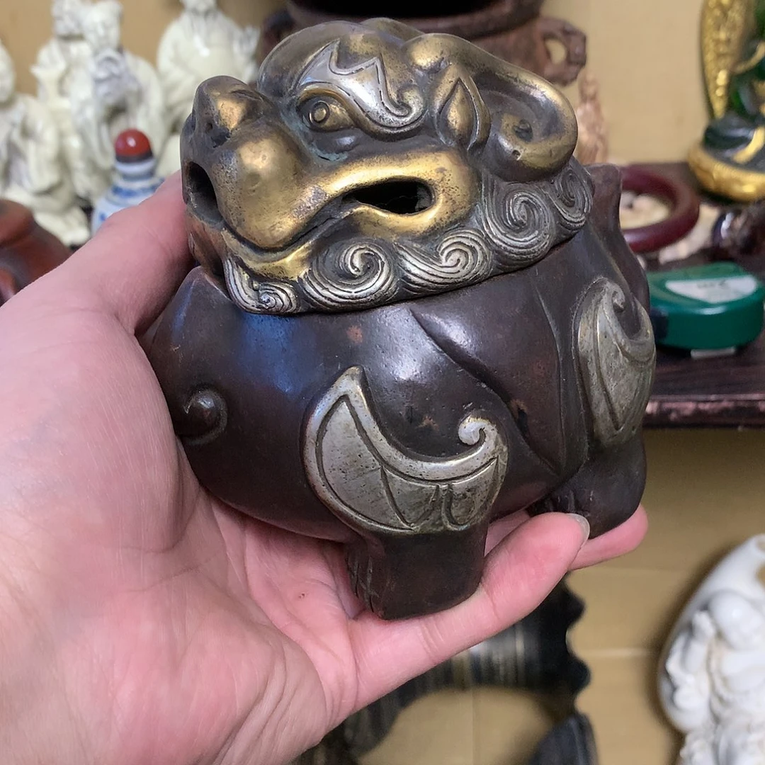 紫砂茶宠工艺美术作品己*