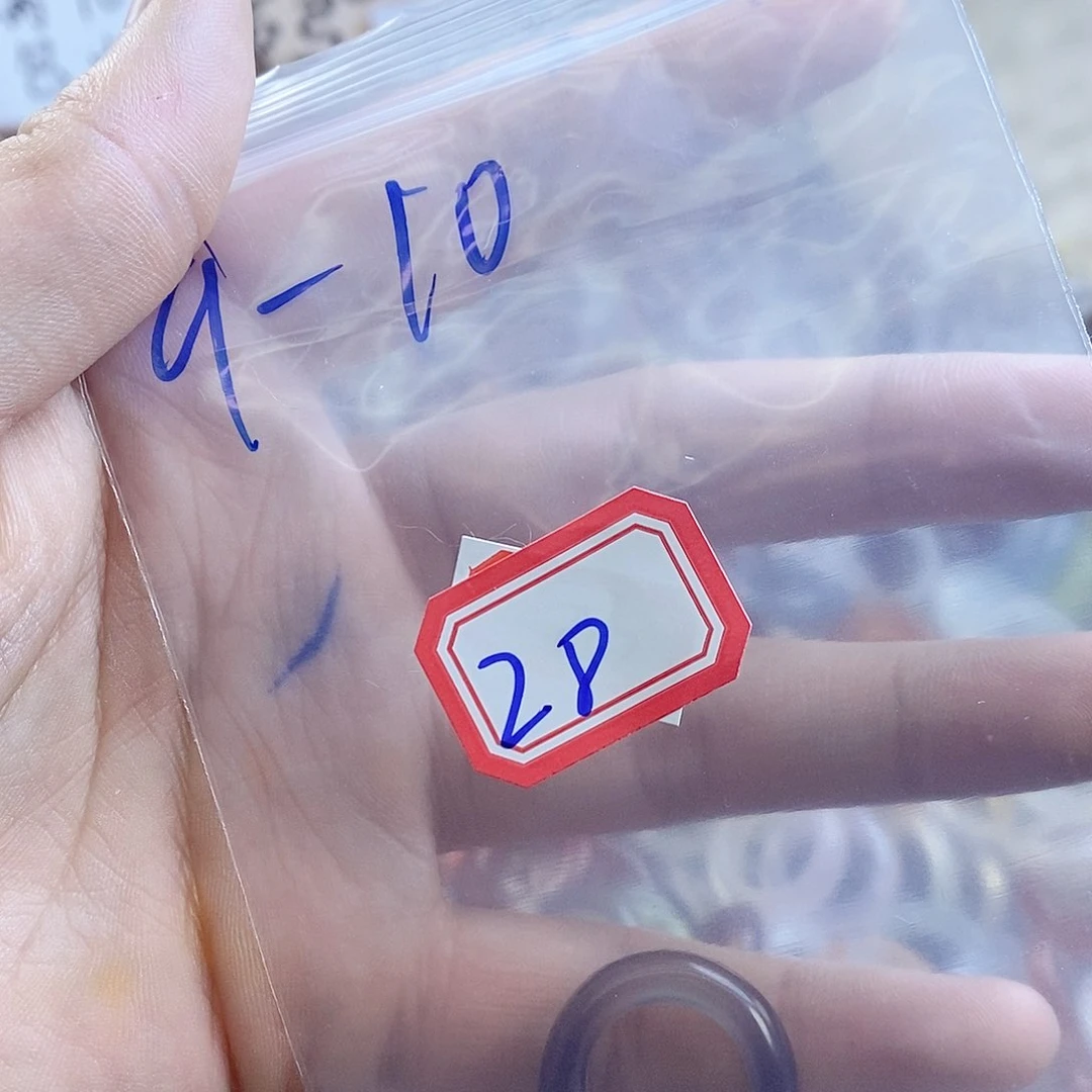 水晶戒指银S925镶嵌28。