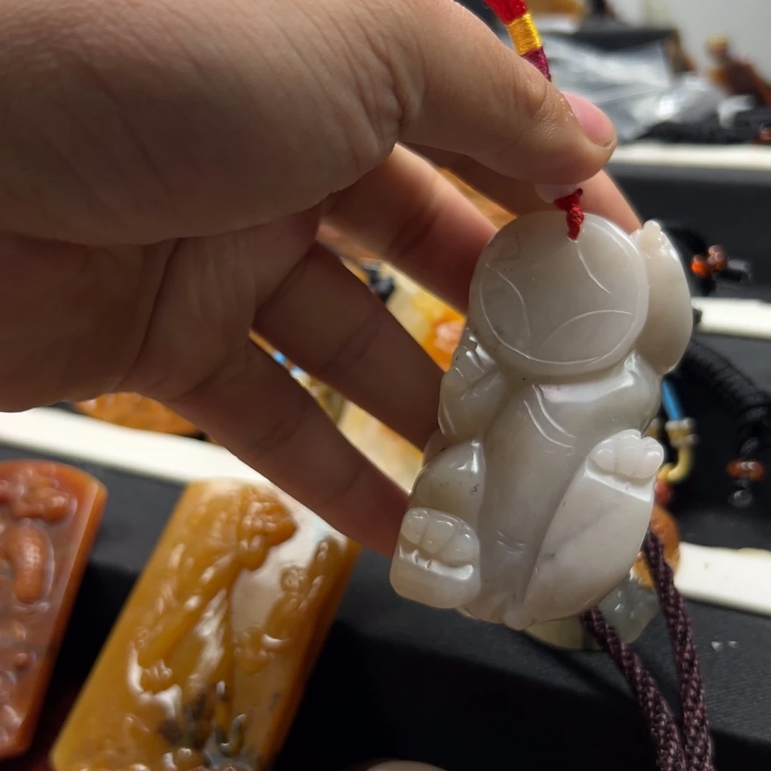 石英质玉（黄龙玉）未镶嵌多选发其一