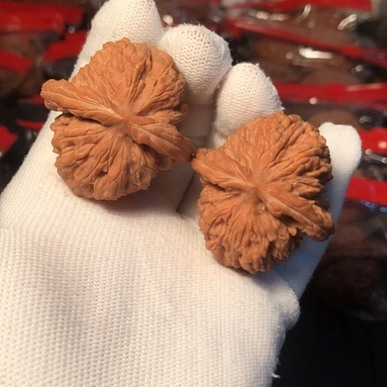 文玩核桃把件四座楼39